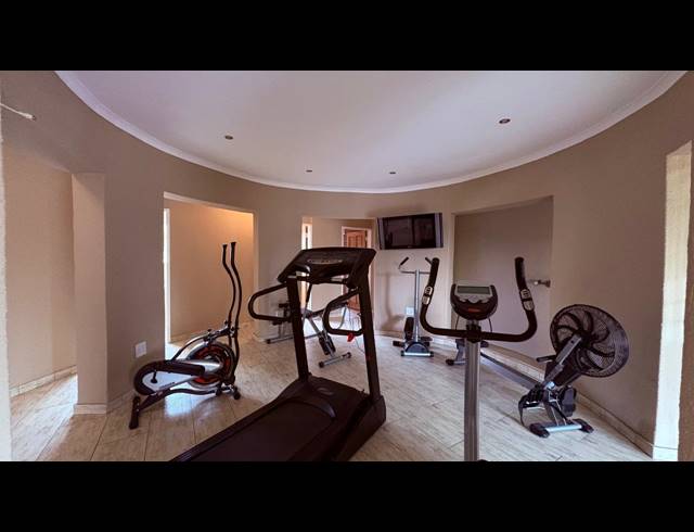 4 BEDROOM HOUSE FOR SALE IN KENLEAF